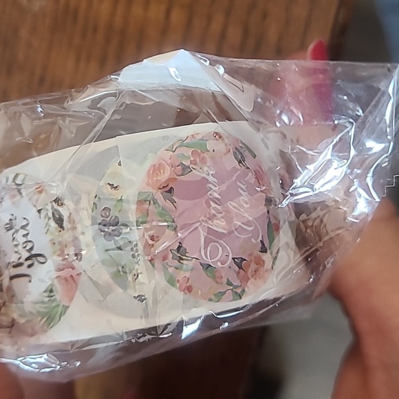 Thank you labels - Picture 2 of 2